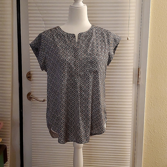 ‼️SOLD‼️ Liz Claiborne blouse sz M - Picture 3 of 7